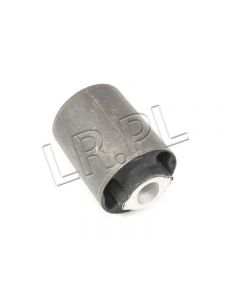 Silenblok zawieszenia obudowy mechanizmu różnicowego przód / tył Discovery 3, 4 / RR Sport 05 - 13 - KQB000133GEN