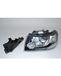 Reflektor przedni RHD lewy Freelander 2 xenon - LR039782G