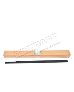 Uszczelka szyby drzwi tylnych lewych zewnętrzna Range Rover Sport 05 - 13 - LR044769GEN