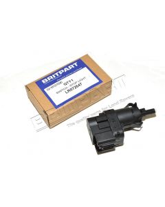 Przełącznik światła stop dźwigni hamulca Discovery 3, 4 / RR Sport 10 – 13 / RR L405 / RR Sport od 2014 / Discovery 5 - LR072647