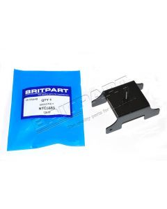Uchwyt mocowania nasadki zderzaka przód RRC - NTC5683G