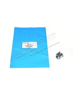 Gniazdo kołka pokrywy akumulatora RR P38 - STC2876G