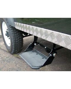 Stopień dodatkowy bok Defender - STC7631