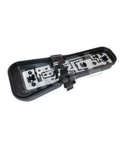 Oprawka żarówek lampy tył lewy RR L322 od 2002 - XFM000022GEN