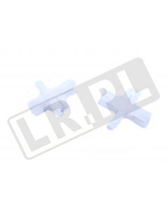 Spinka mocująca listwy ozdobnej drzwi Jaguar S-Type 2,5 V6, 3,0 V6, 4,2 V8, 4,2 SC V8, 2,7D V6 od (VIN:M45255) - XR826786020GEN